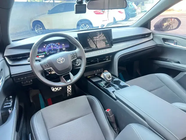 Toyota Camry — Фото автомобиля 24