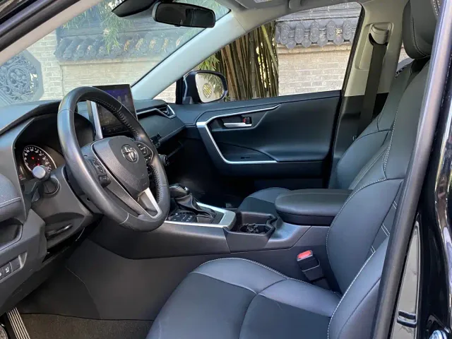 Toyota Wildlander — Фото автомобиля 4