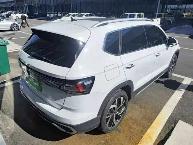Volkswagen Tharu — Фото автомобиля 6