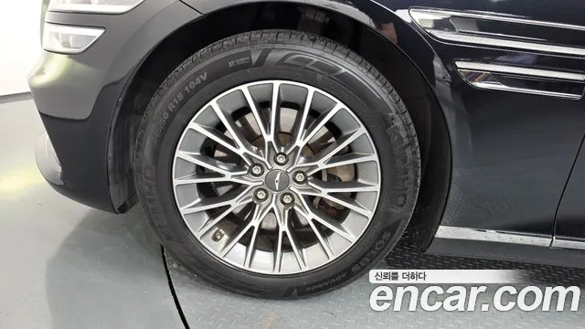Genesis G80 RG3 — Фото автомобиля 5