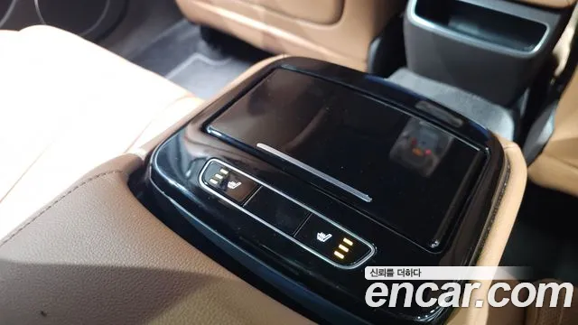Genesis G80 RG3 — Фото автомобиля 30
