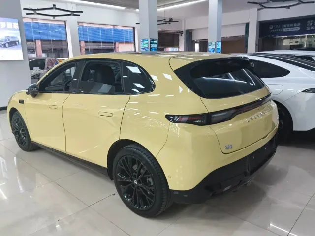 Leapmotor Lafa 5 — Фото автомобиля 19