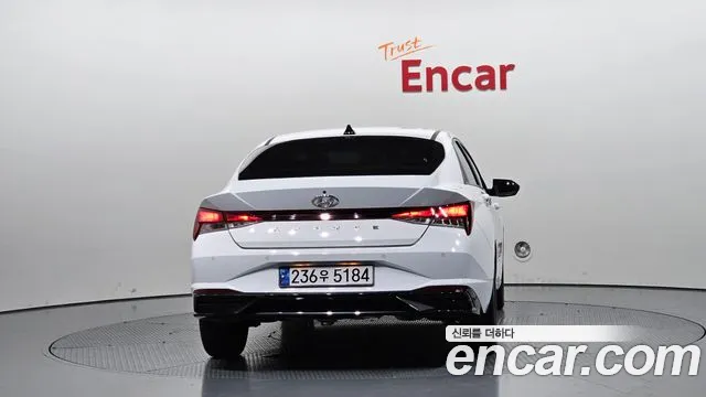 Hyundai AVANTE Avante (CN7) — Фото автомобиля 4