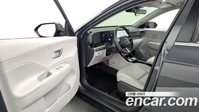 Hyundai Kona Kona (SX2) Бензин 1.6 Turbo 4WD — Фото автомобиля 10