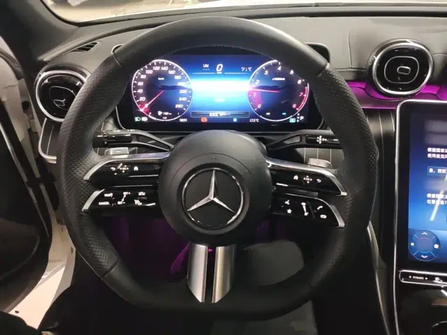 Mercedes-Benz C-Class — Фото автомобиля 10