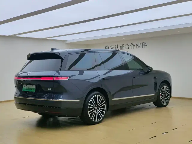 Nio ES8 — Фото автомобиля 6
