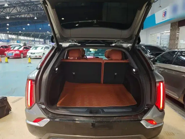 Cadillac Optiq — Фото автомобиля 18