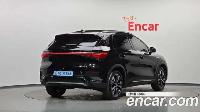 BYD Atto 3 — Фото автомобиля 2