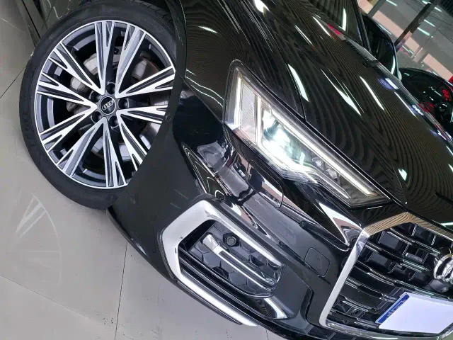 Audi A6L — Фото автомобиля 16