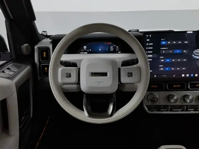 iCAR V23 — Фото автомобиля 11