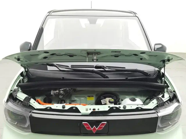 Wuling Hongguang Mini EV — Фото автомобиля 6