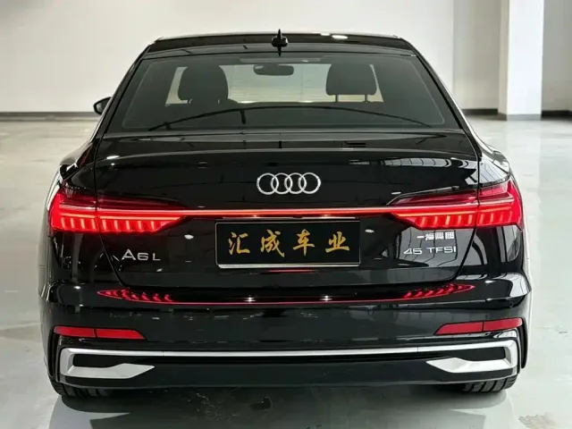 Audi A6L — Фото автомобиля 8