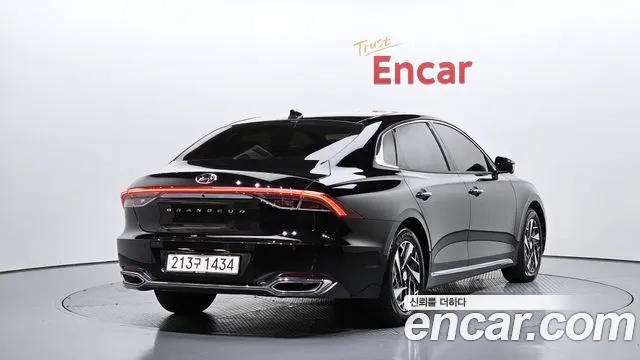 Hyundai Grandeur Grandeur (New) Hybrid — Фото автомобиля 2