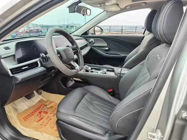 Chery Arrizo 8 — Фото автомобиля 8