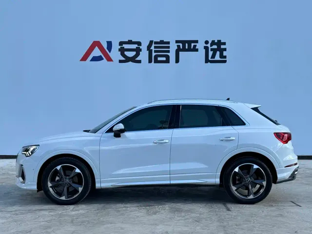 Audi Q3 — Фото автомобиля 9