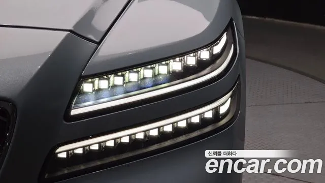 Genesis GV80 — Фото автомобиля 22