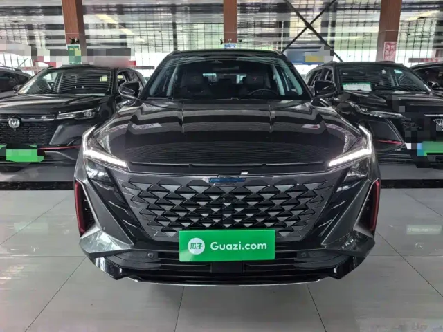 Changan Z6 — Фото автомобиля 7