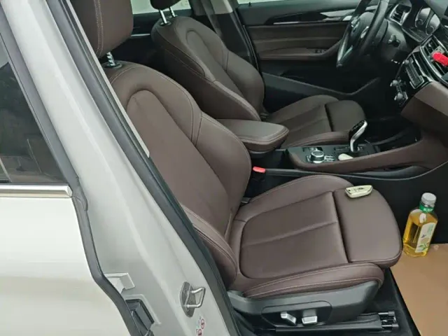BMW X1 — Фото автомобиля 24