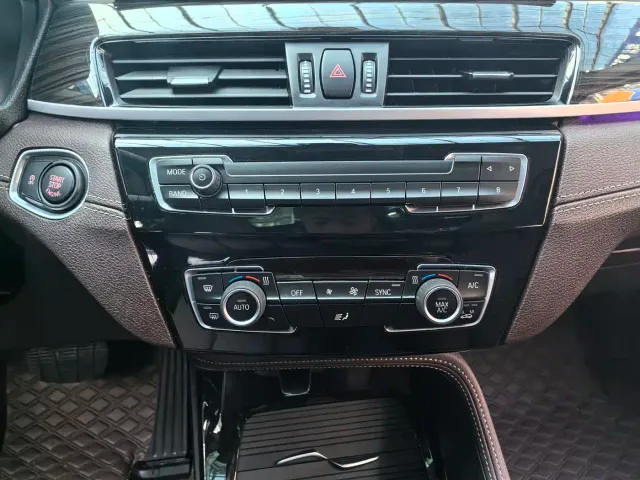 BMW X1 — Фото автомобиля 16