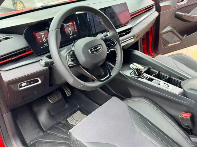 Geely Binrui — Фото автомобиля 9