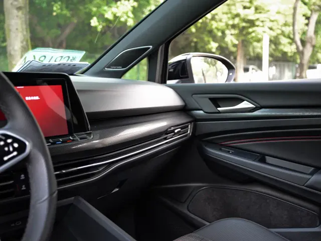 Volkswagen Golf GTI — Фото автомобиля 9