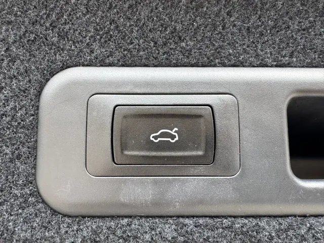 Lexus RX — Фото автомобиля 20