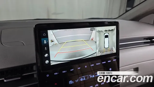 Hyundai Staria Staria — Фото автомобиля 16