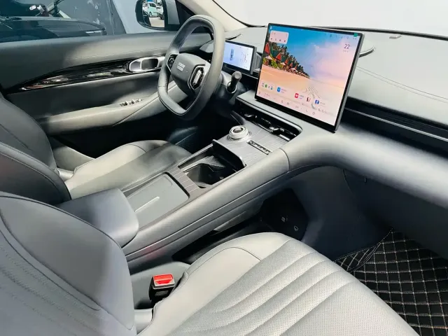 Geely Galaxy E5 — Фото автомобиля 22