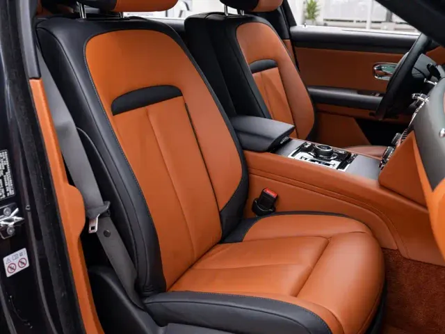 Rolls-Royce Ghost — Фото автомобиля 21
