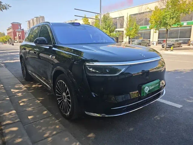 Aito M8 — Фото автомобиля 3