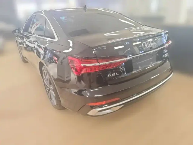 Audi A6L — Фото автомобиля 6