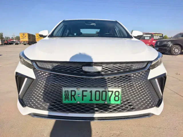 Geely Emgrand L — Фото автомобиля 2