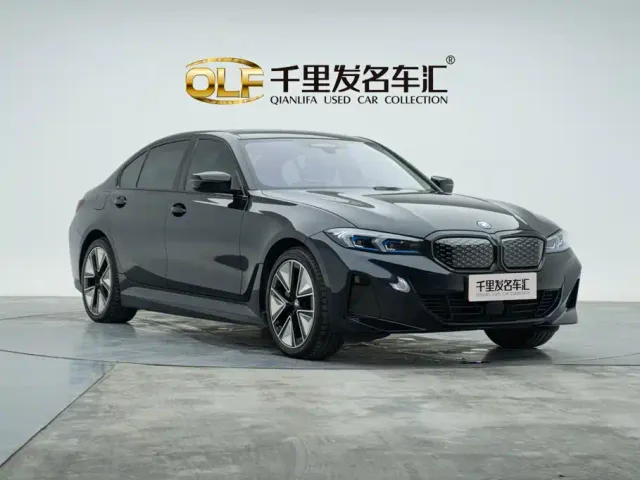 BMW i3 — Фото автомобиля 5