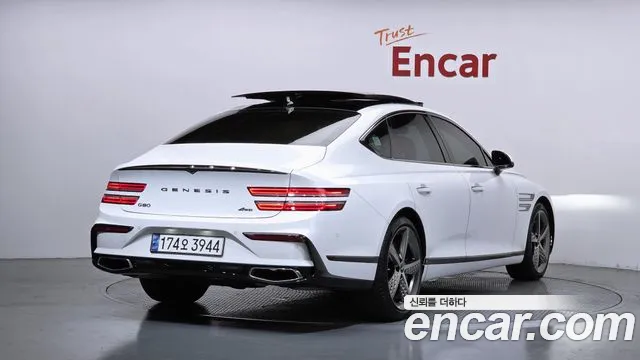 Genesis G80 Бензин 2.5 турбо AWD — Фото автомобиля 2