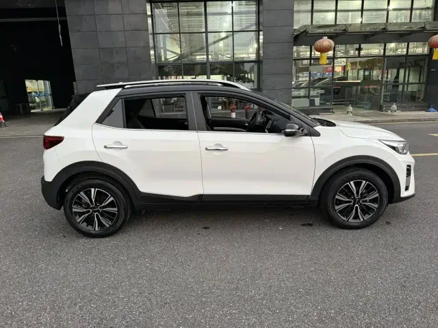 Kia KX1 — Фото автомобиля 7