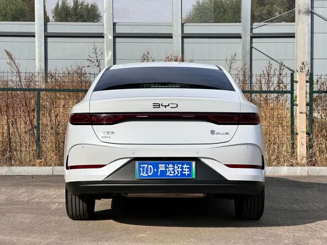 BYD Qin PLUS — Фото автомобиля 5