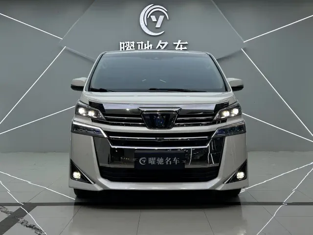 Toyota Vellfire — Фото автомобиля 2