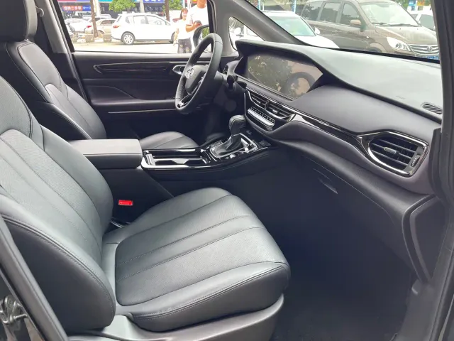GAC Trumpchi M6 — Фото автомобиля 7