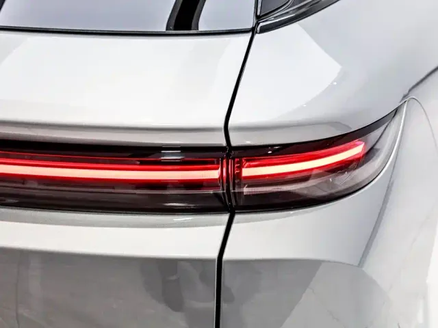 Li Auto i6 — Фото автомобиля 28