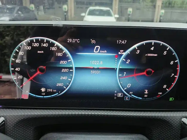 Mercedes-Benz A-Class — Фото автомобиля 4