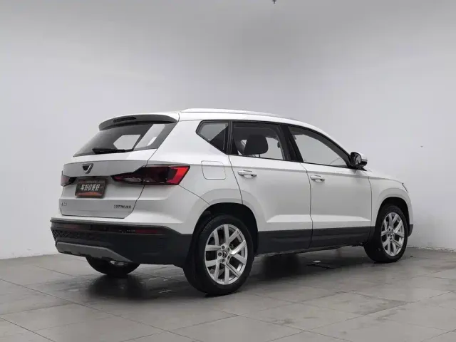 Jetta VS5 — Фото автомобиля 2