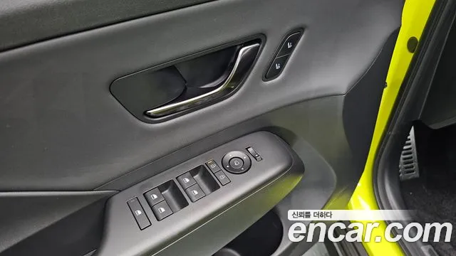 Hyundai Kona SX2 — Фото автомобиля 16