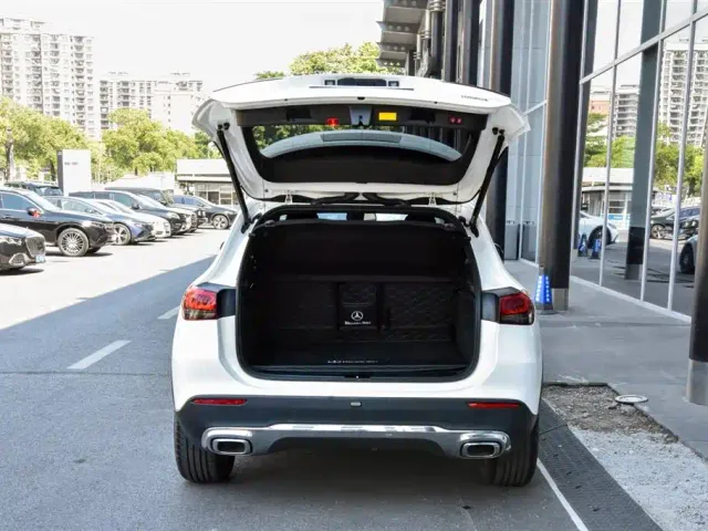 Mercedes-Benz GLA-Class — Фото автомобиля 12