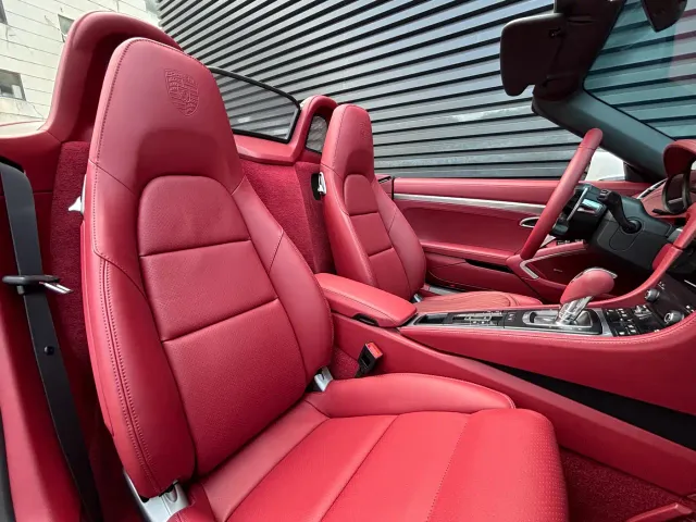 Porsche 718 — Фото автомобиля 18