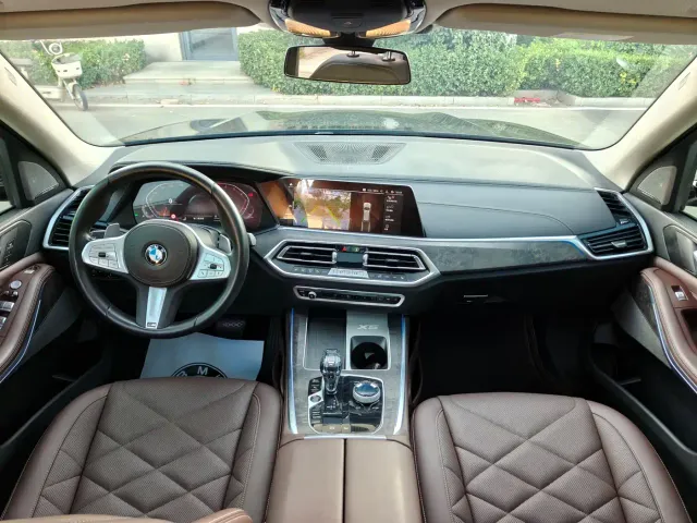 BMW X5 — Фото автомобиля 8
