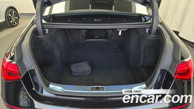 Mercedes-Benz S-Class W223 — Фото автомобиля 20