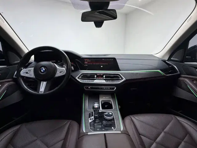 BMW X5 — Фото автомобиля 15