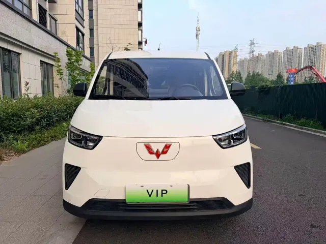 Wuling Yangguang — Фото автомобиля 2