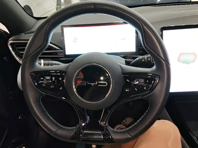 BYD Seal — Фото автомобиля 10
