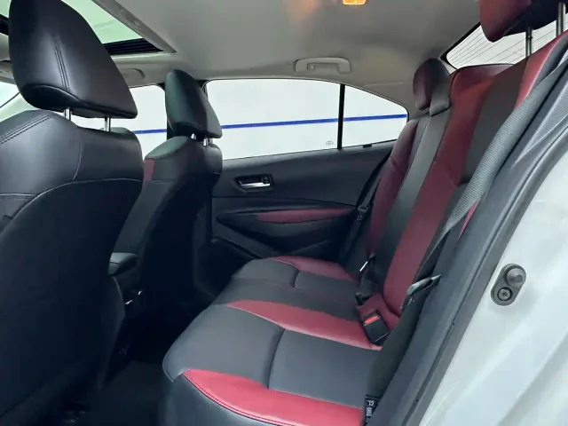 Toyota Corolla — Фото автомобиля 9